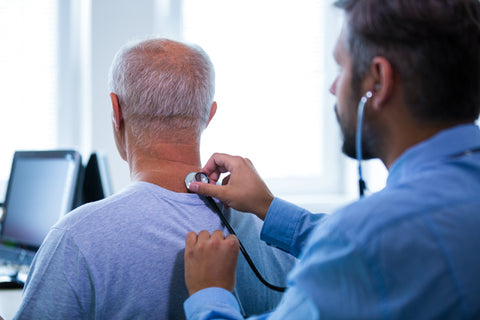 Consulter un médecin avant de consommer l'huile de nigelle ?