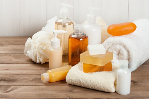 Quelle différence entre savon, gel, crème nettoyante ?